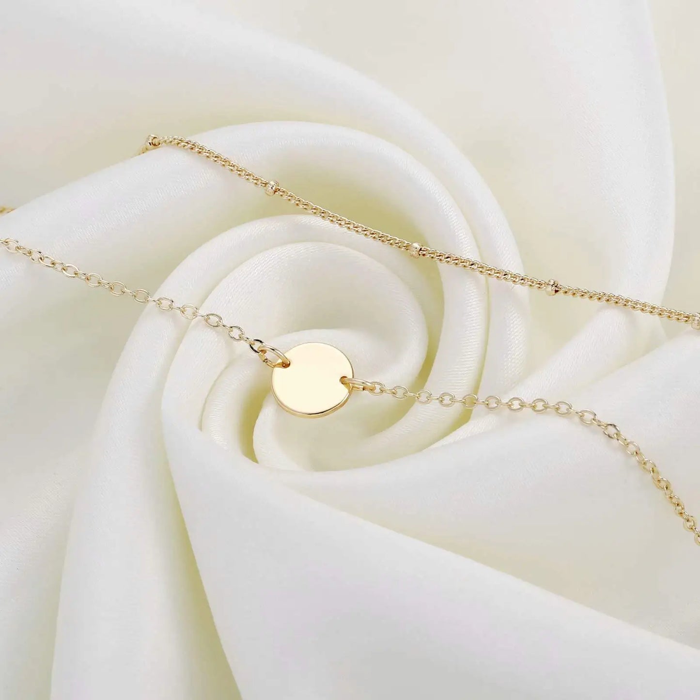 Luxury Hypoallergenic Women Bracelet Stainless Steel 18K Gold Multi-layer Bracelet with Adjustable Chain Daily Wear