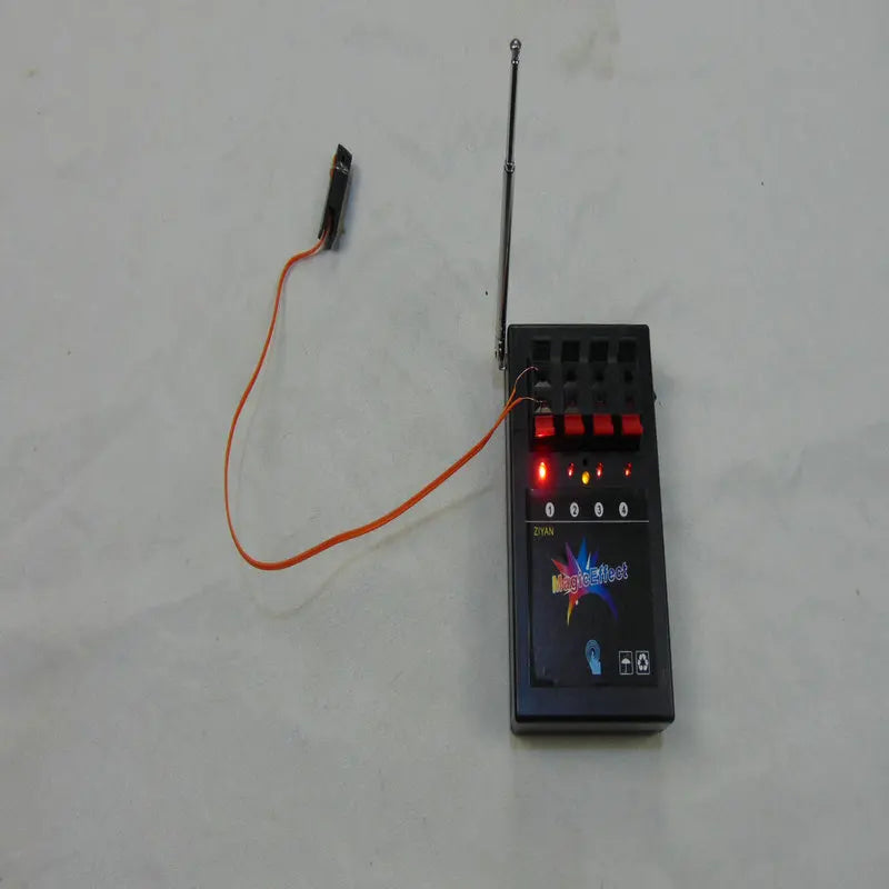 2024 New Style Remote Control Pyrotechnic 60 Cue Radio Firing Box Fireworks Firing System for Pyro Musical Firework Display