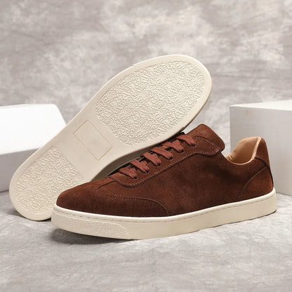 Lightweight Men's Casual Shoes with Luxury Suede Cow Leather Retro Sporty Style for Spring and Winter Walking