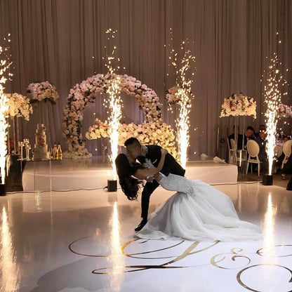 600W Wireless Remote Controlled DMX512 Cold Spark Effect Machine Electronic Dry Ice Fireworks Sparkler for Weddings and Events