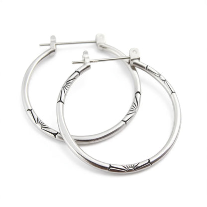 Silver Plated Hoop Earrings For Women Alloy Metal Fashion Jewelry Classic Round Design Daily Wear Accessory