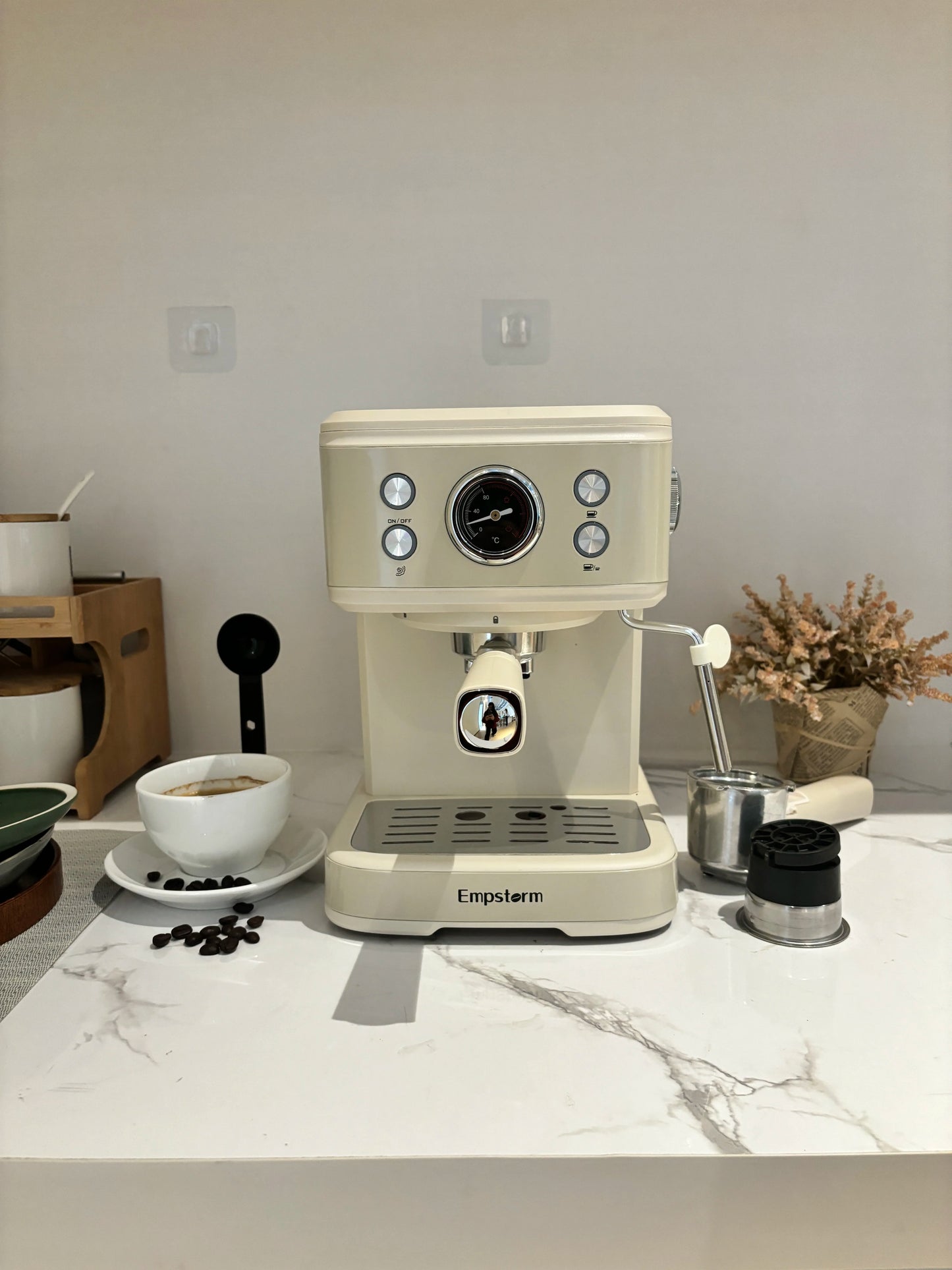 For Original Design 04E White Electric 220V Semi-auto Espresso Machine Capsule Coffee Maker 1.5L Household Brew System