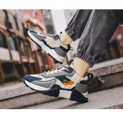 New Thick Soled Casual Sports Shoes Anti slip and Wear-resistant Men's Board Shoes Men's Height Increasing Running Shoes