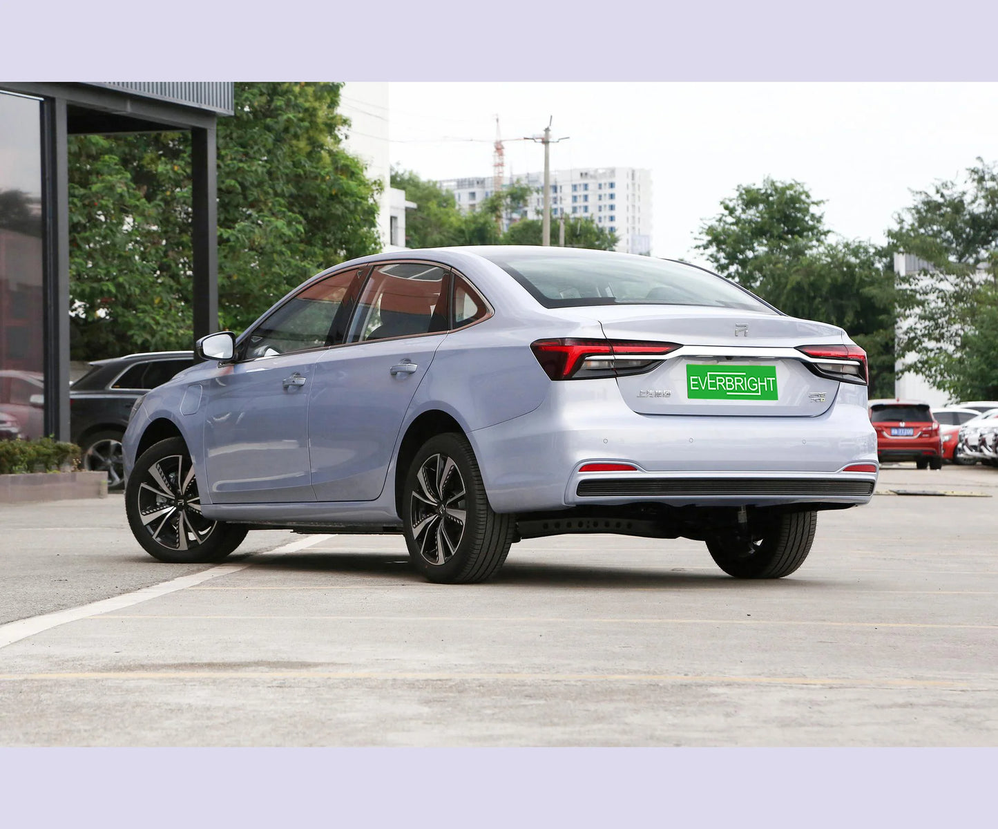2022 Blue New Roewe Rising Auto ER6  Electric Car/Sedan with Very Long Charging Range, Equipped with the Driving Recorder