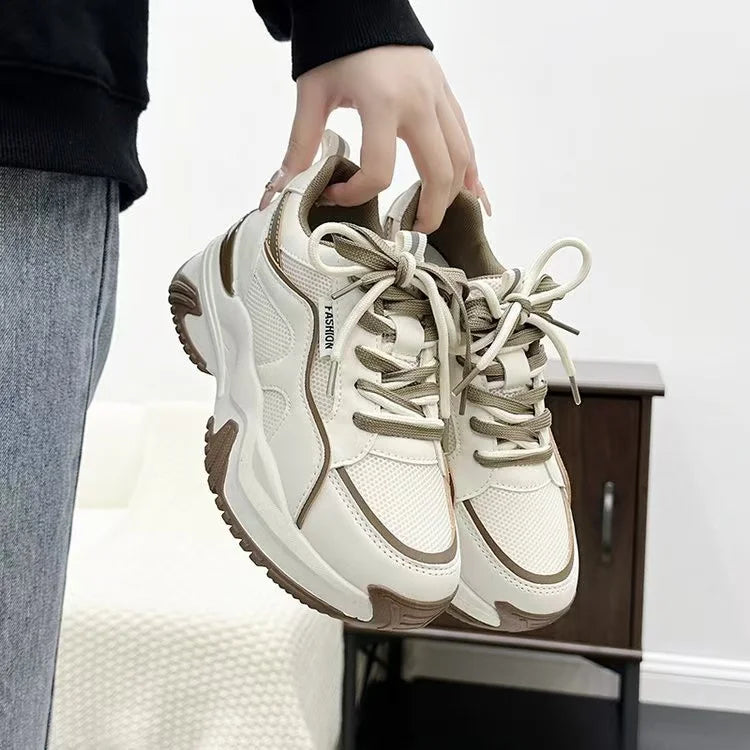 2025 Autumn Winter New Women's Casual Sports Sneakers Ins Tide Platform Light Soft  Lace-Up Custom Logo Daddy Student