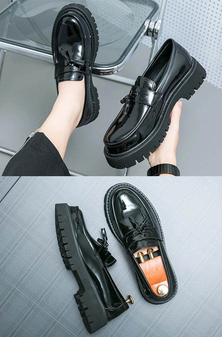 Thick Sole Classy Men Dress Shoes Black+White Color Handsome Wedding Tassels Loafer Shoes for Men