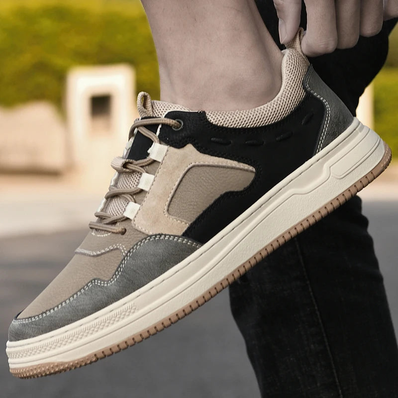 Men's Skateboarding Shoes Sneakers Skate Shoes Leather Sport Low-top Lace up Flats Retro  Casual Leisure Spring Autumn Fashion