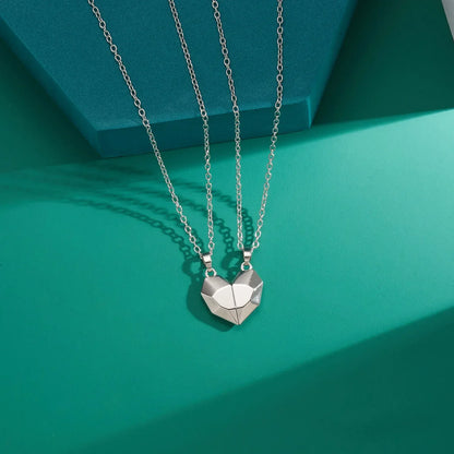 2Pcs Magnetic Heart Couple Necklace For Women Valentine's Day Sweater Chain For Best Friend Lovers Wedding Party Gift Jewelry