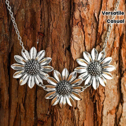Timeless Sunflower Pendant Necklace - Vintage Floral Gift Jewelry, Versatile Botanical Design Necklace for Women