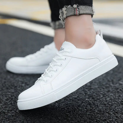 Big Size New Versatile Men's Shoes Korean Version Trendy Men's Low Top Board Shoes Casual White Shoes