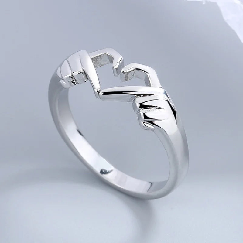 Q355 Heart Shape Stainless Steel Ring Modern Unisex Fashion Jewelry Gift Plain Design For Couple Or Self
