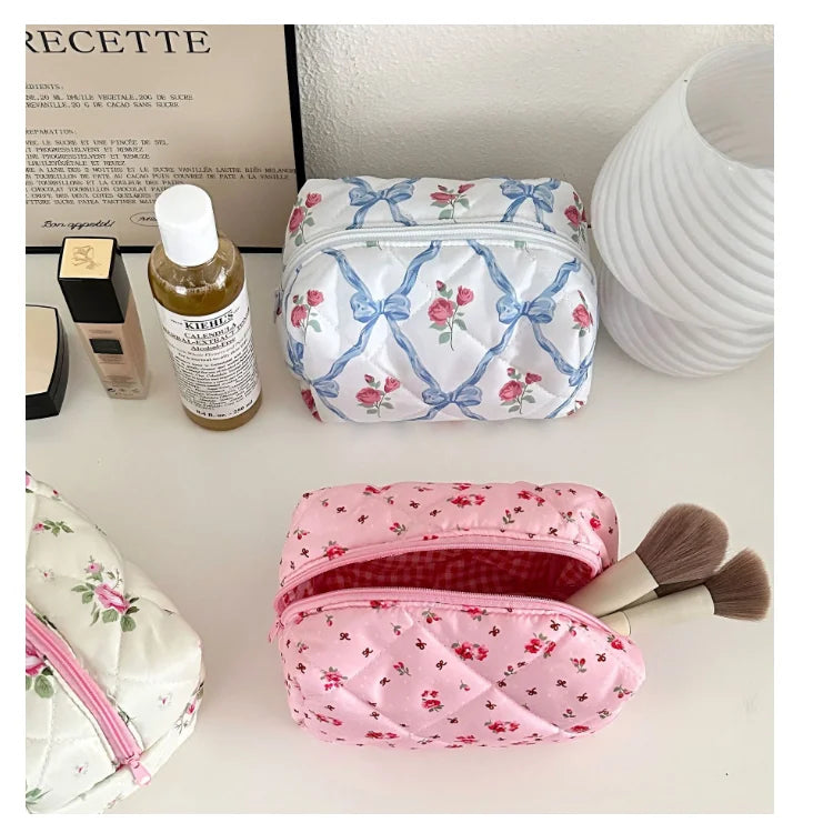 YY Handmade Cotton Makeup Bag for Women Aesthetic Girl for Toiletry Bag with Bow Detail National Style Handmade by Women