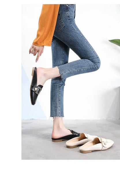 New Women Slipper Casual Shoes Fashion Women's Leather Loafers No Heel Slip-on Shoes Summer Outdoor Light Ladies Walking Shoes