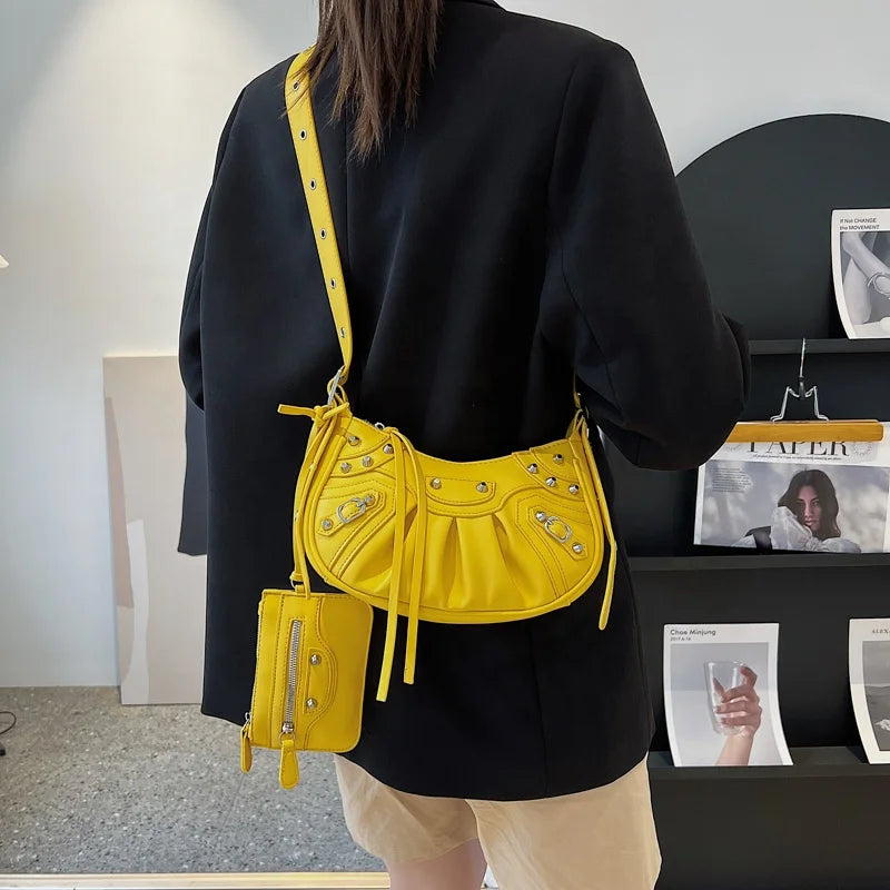 MOQ 1PC Wholesale Ladies Rivet Classic Motorcycle 2-in-1 Crescent Pleated One Shoulder Messenger Underarm Dumpling Bag