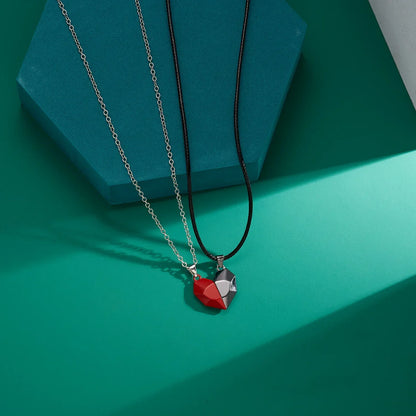 2Pcs Magnetic Heart Couple Necklace For Women Valentine's Day Sweater Chain For Best Friend Lovers Wedding Party Gift Jewelry