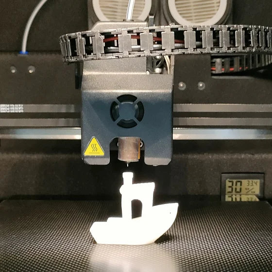 Fully Enclosed Digital New 3D Printer PLA Automotive Industry Models High Speed Semi-automatic FDM 100-240V