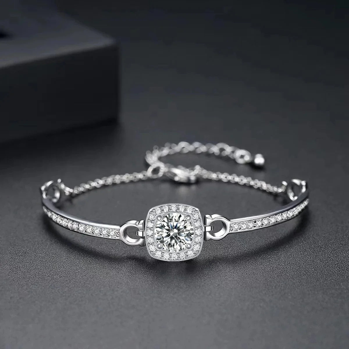 1 Carat Moissanite Square Bag Bracelet 925 Sterling Silver Stylish Elegant Noble Luxury Perfect Birthday Gift for Girlfriend