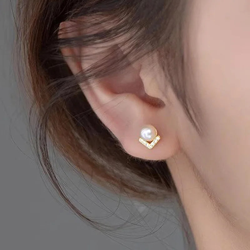 White Gold Faux Pearl Stud Earrings With Crystal Geometric Design For Women Wedding Classic Style Silver Metal