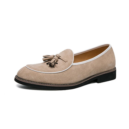 Green Color Faux Suede Breathable Logo Custom Available Wholesale Tassels Loafers Shoes for Men