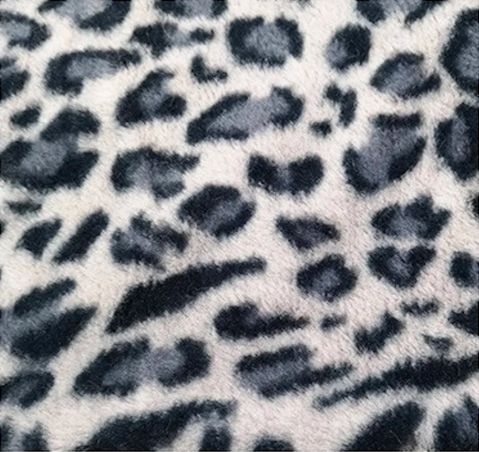 Custom Leopard Print Plush Knitted 100% Polyester Heavyweight Wind Proof Faux Fur Fabric High Quality Sewing Garment Girls Bag