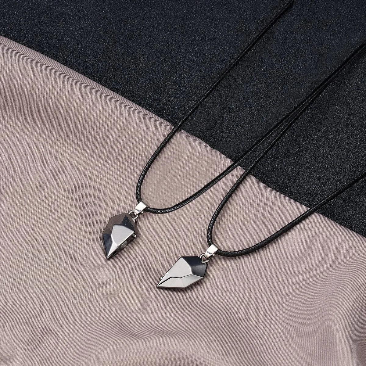 2Pcs Magnetic Heart Couple Necklace For Women Valentine's Day Sweater Chain For Best Friend Lovers Wedding Party Gift Jewelry
