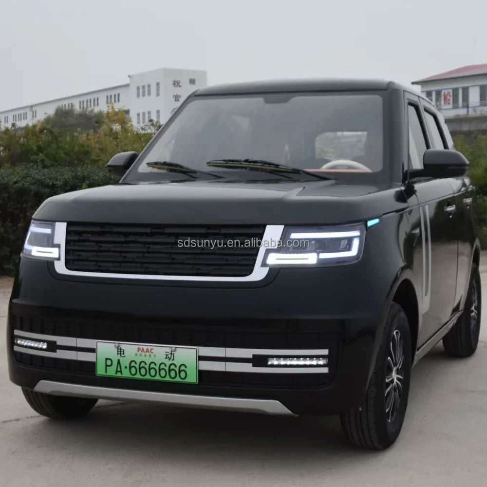 Latest New Energy Pick-up Truck Right Hand Driving Car with Solar EEC CE COC Certified