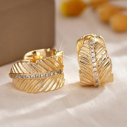 E4482 Golden Feather Stud Earrings With Round Crystal Channel Setting For Women Classic Fashion Jewelry