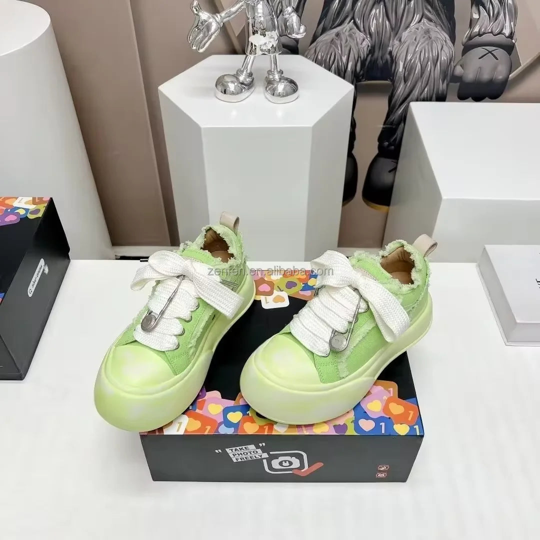 2024 New Women's Fashion Casual Ladies Canvas Tennis Shoes Lace-Up Comfortable White Shoes for Lady
