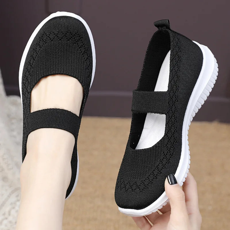 New Arrivals Fashion Female Flat Sandals Casual Summer Shoes for Women and Ladies Sneaker