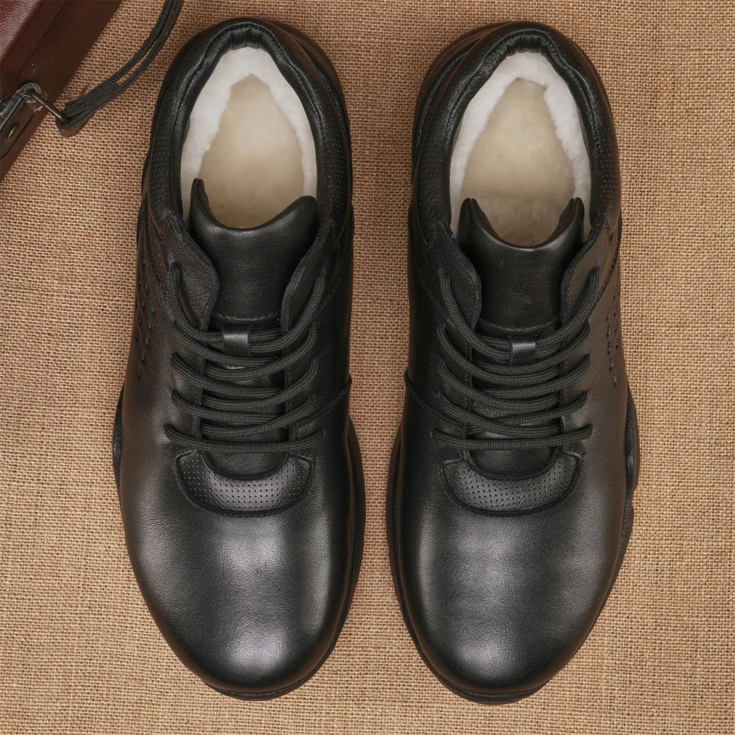 Men's Genuine Leather Ankle Boots Round Toe Rubber Outsole EVA Midsole Plush Lining Comfortable Autumn Wear