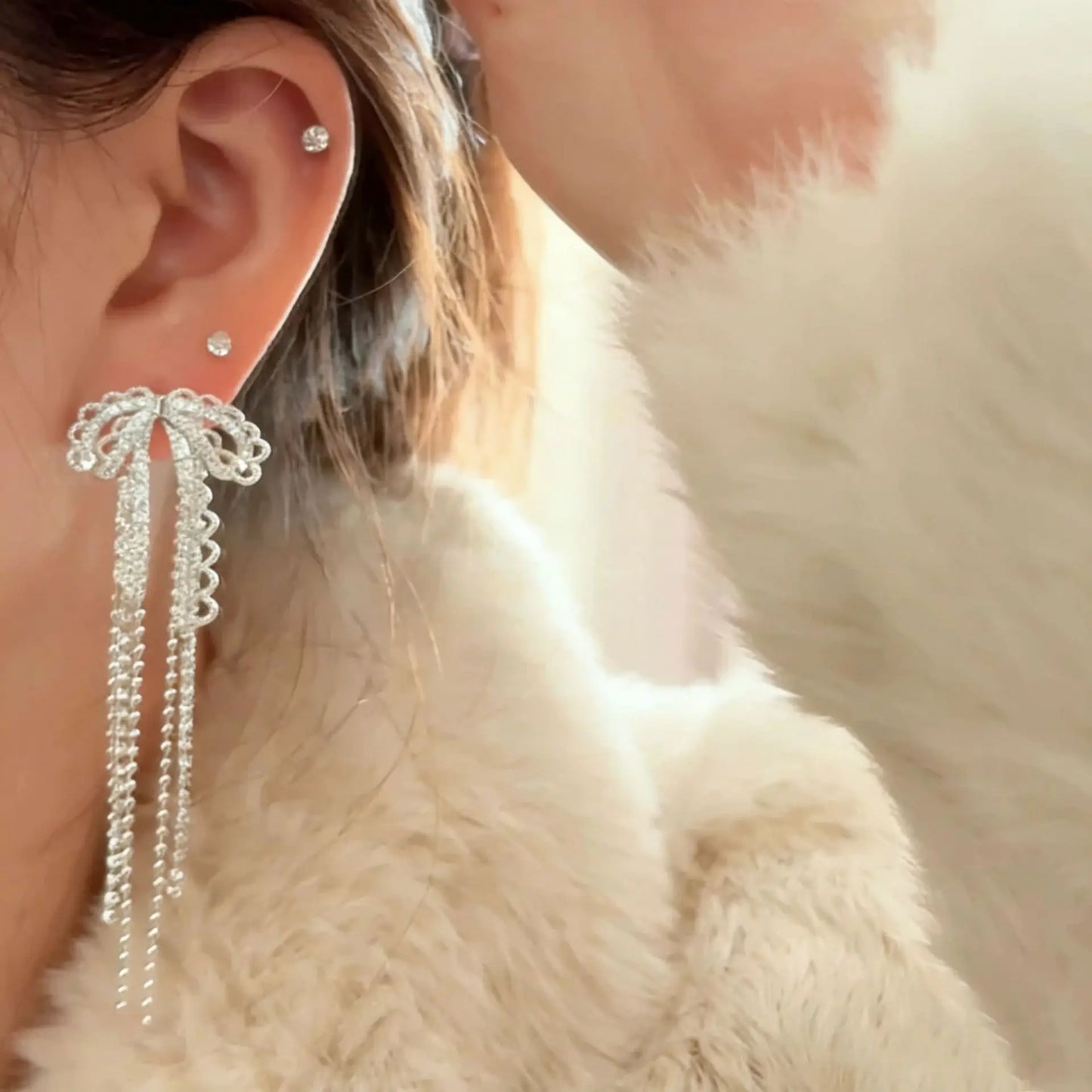 Korean Style Sweet Lace Bow Tassel Drop Earrings Elegant Fashion Design Ethereal Dangling Earrings for Women