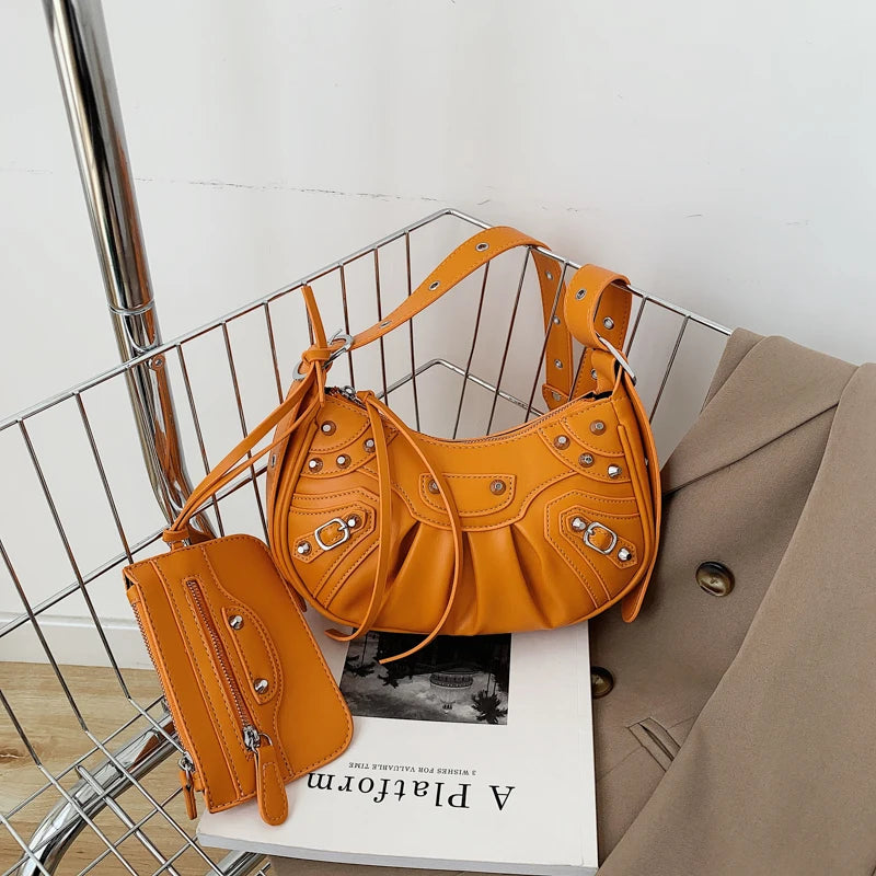 MOQ 1PC Wholesale Ladies Rivet Classic Motorcycle 2-in-1 Crescent Pleated One Shoulder Messenger Underarm Dumpling Bag