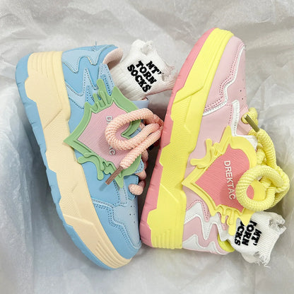 Internet Celebrity Hot White Sneakers, 2026 New Niche Design Thick Sole Board Shoes, Women Daily Casual Running Footwear
