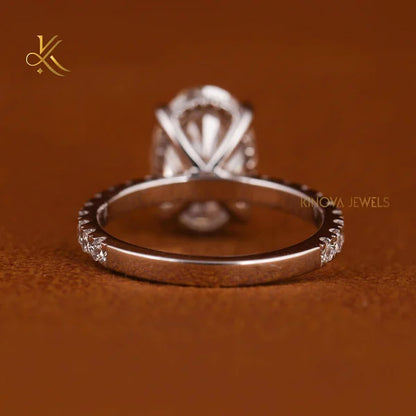 Beautiful Lab Grown Diamond Wedding Band With Dazzling Sparkle Perfect For Couples Seeking Elegant Jewelry