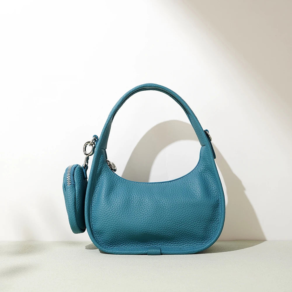 Genuine Cowhide Leather Ladies Shoulder Bag Fashionable Underarm Saddle Handbag Zipper Closure Crescent-Shaped Design for Women