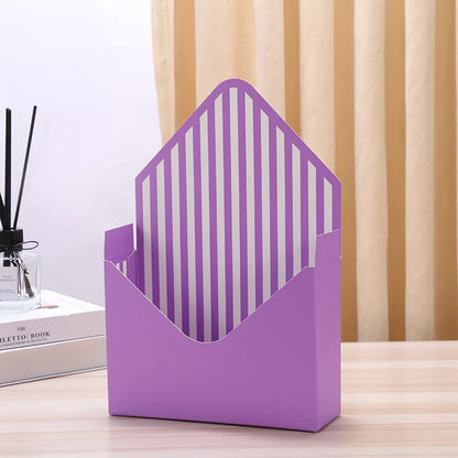 Yiwu China Suppliers Cheap Wholesale Folding Envelope Type Cardboard Paper Luxury Envelope Flower Packing Box for Mother's Day