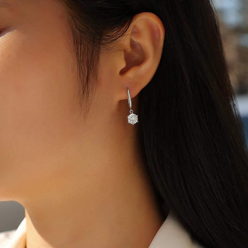 Hypoallergenic Customized Women Fashion Jewelry 925 Sterling Silver Fine Jewelry Earring Moissanite Earring