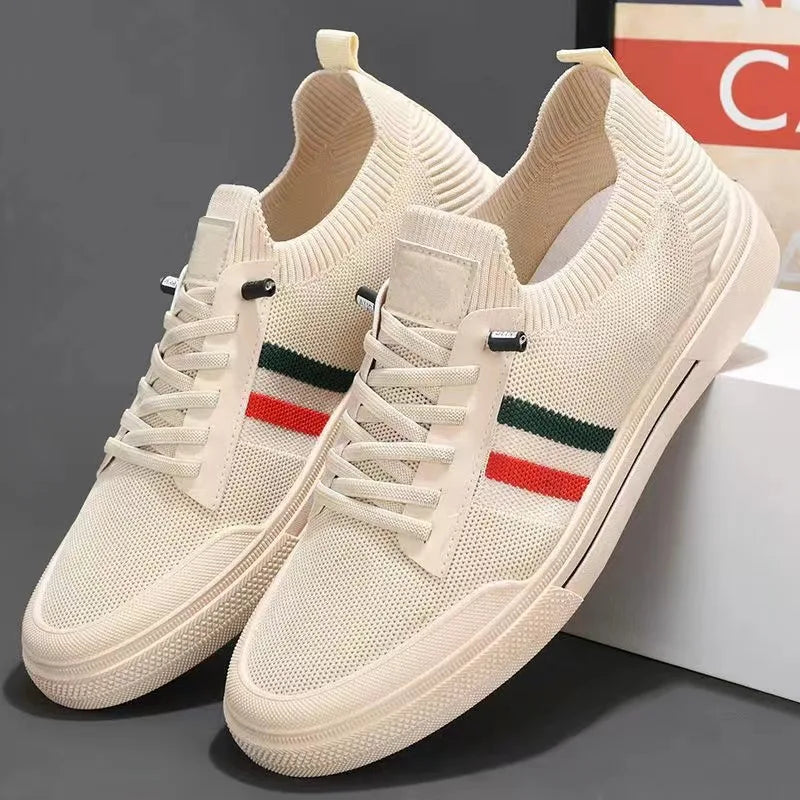 New Men's Casual Sports Shoes White Fashion Walking Shoes with Round Toe