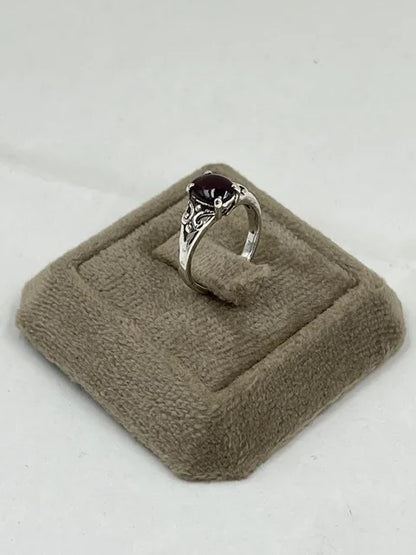 Elegant stylish Sterling Silver Garnet Gemstone Oval Shape Ring Handmade 925 Silver Vintage Design from Jaipur At Best Price