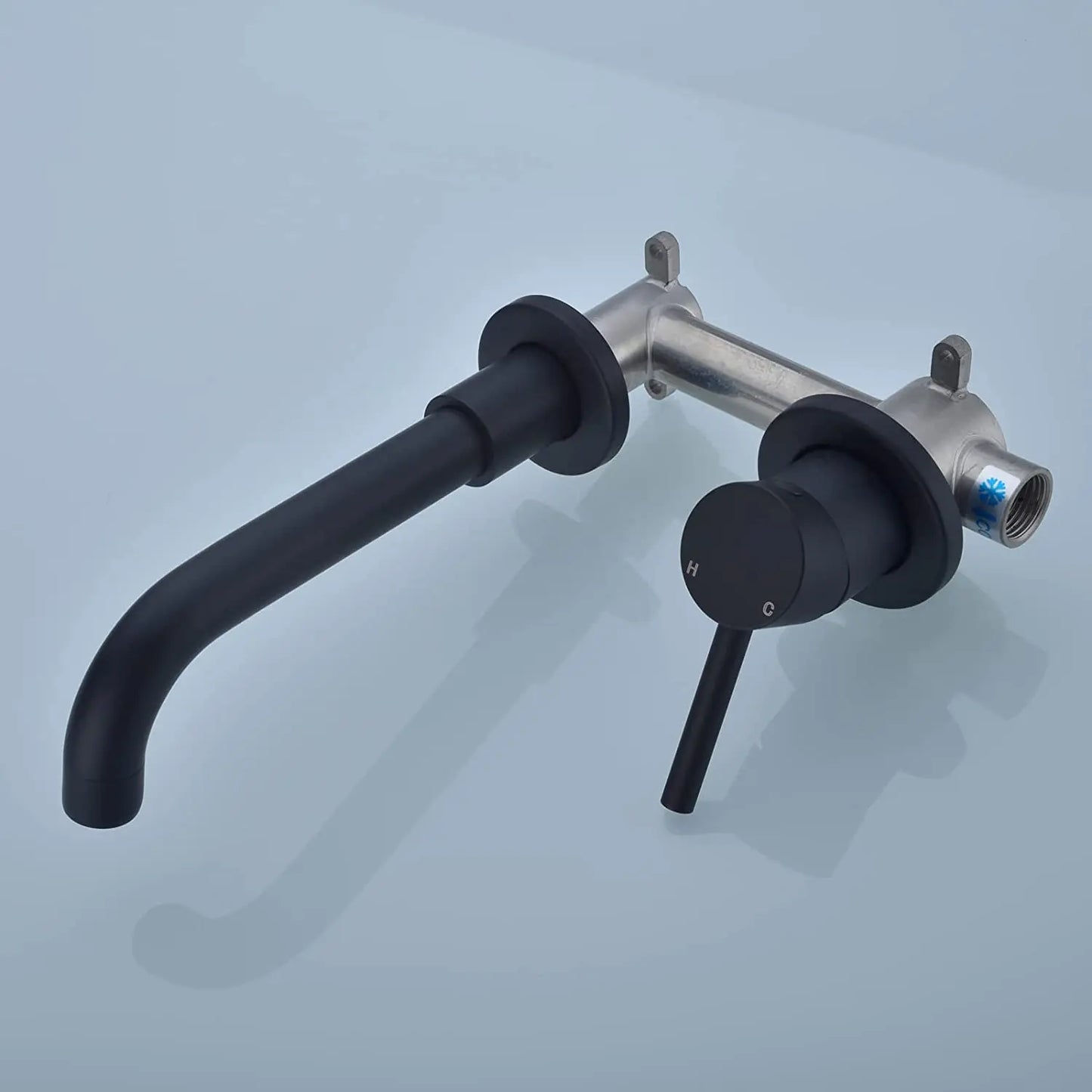 Modern Polished Chrome Single Handle Wall-Mounted Bathroom Faucet with Ceramic Valve Core and Brass Construction