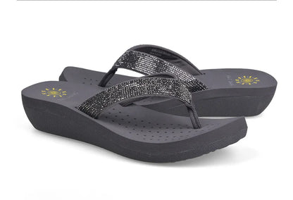 Best Selling Womens Slides Quality Rhinestone Slope Heel Flip-flops Non-slip Elastic Insoles Korean Fashion Summer Sandals