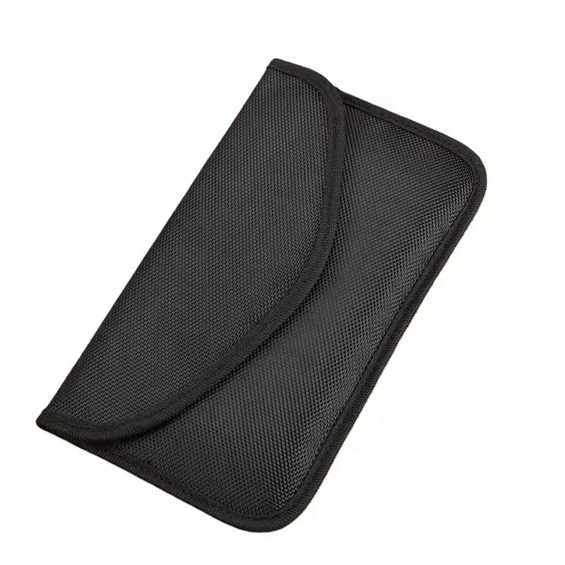 Custom Design GPS 5G Phone Protecting Shield Pouch for Smartphone Tracking Protection Pouch Anti-theft Phone protection Bag