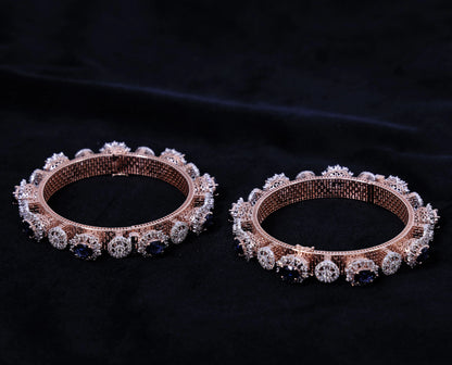 Elegant Women's 9K Rose Gold Oval Diamond Pacheli Bangle Natural IJ Color SI Clarity 10.74 CT Rhodium Plated IGI Certified