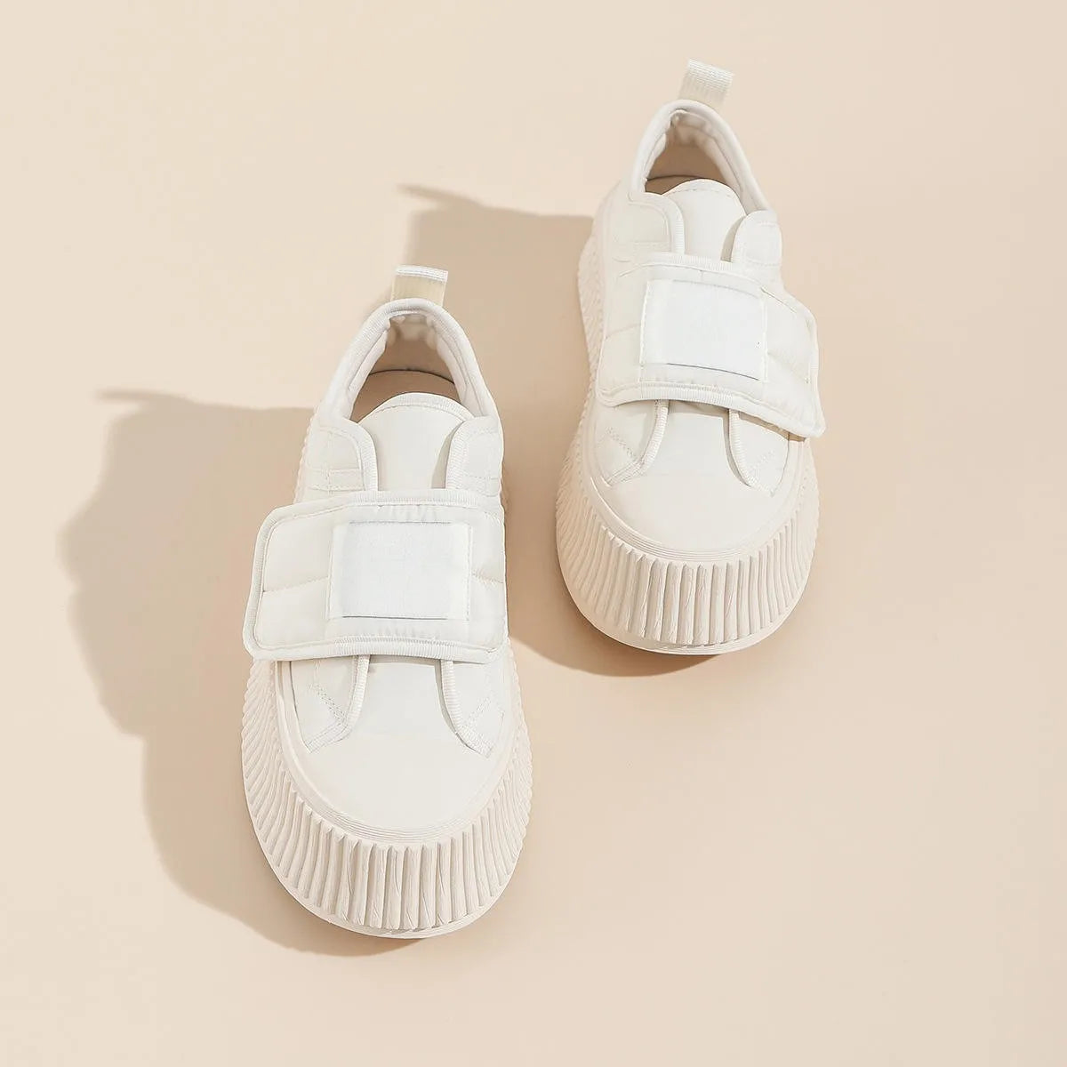 The Latest Autumn and Winter Fashion Fashion Shoes Down Cloth Casual Shoes Women's Shoes
