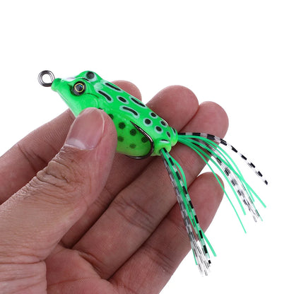 5pcs/set Plastic Frog Fishing Lures 55mm 8g Bass Soft Frog Bait Octopus Skirts Japan Bait Hook