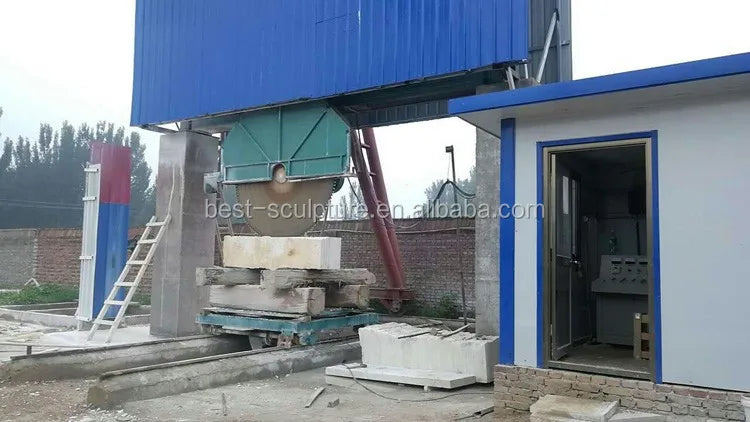 Outdoor Decoration Natural River Brown Stone Bathtub for Sale