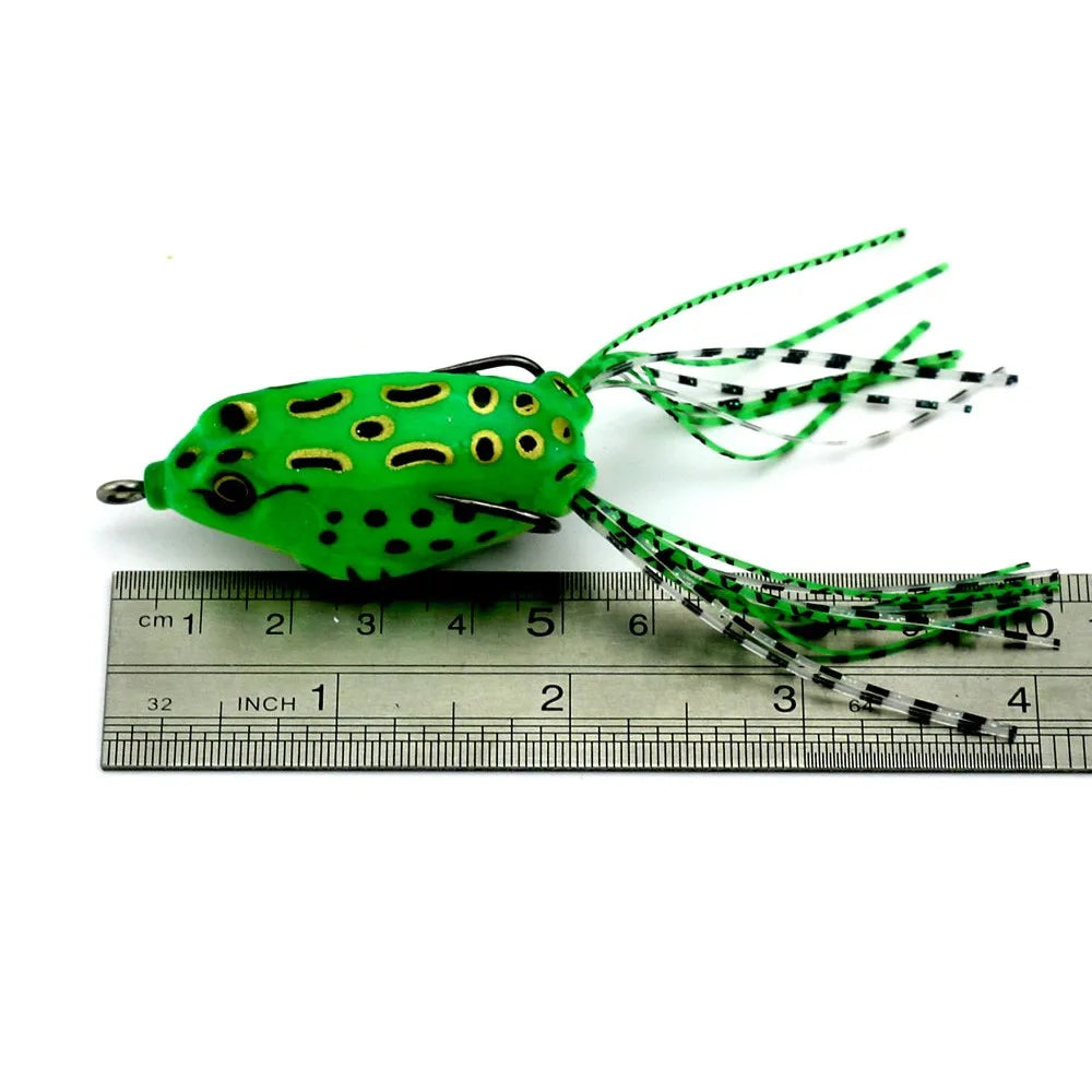5pcs/set Plastic Frog Fishing Lures 55mm 8g Bass Soft Frog Bait Octopus Skirts Japan Bait Hook