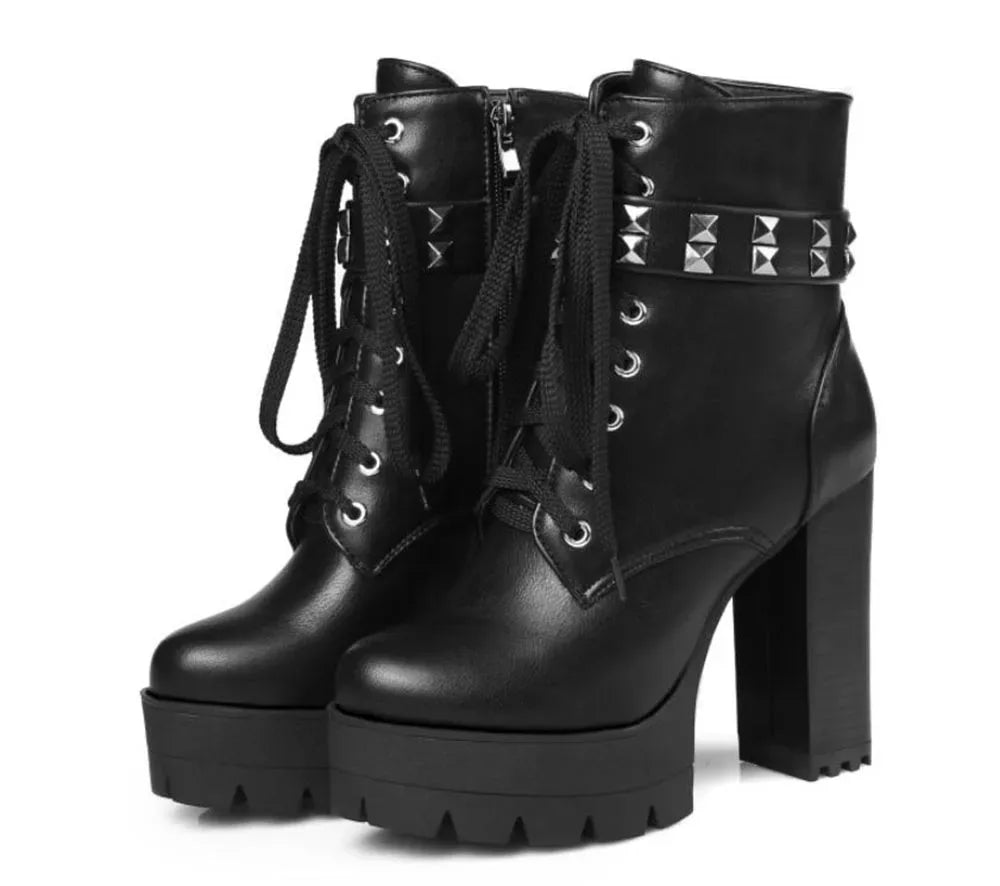 KNCOKAR The new autumn/winter fashion ultra high heels and short boots with a waterproof platform rivet and female boots