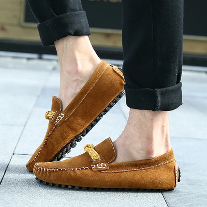 Size 38-46 Flat Suede Leather Moccasin Boat Shoes Breathable and Anti-Slip Driving Loafer for Men Winter Appropriate