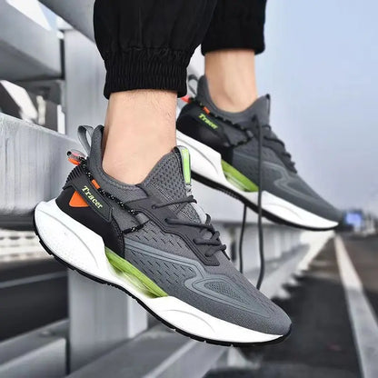 2026 Men's High-Toe Design Running Shoes Lace-Up Closure Fashion Trend Cotton Lining Rubber Insole Plastic Outsole Winter Season
